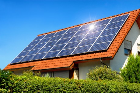 Photovoltaik-Anlage auf Einfamilienhaus